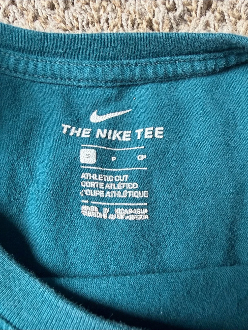 Nike Men's Teal Crewneck Short-Sleeve T-Shirt with Swoosh
